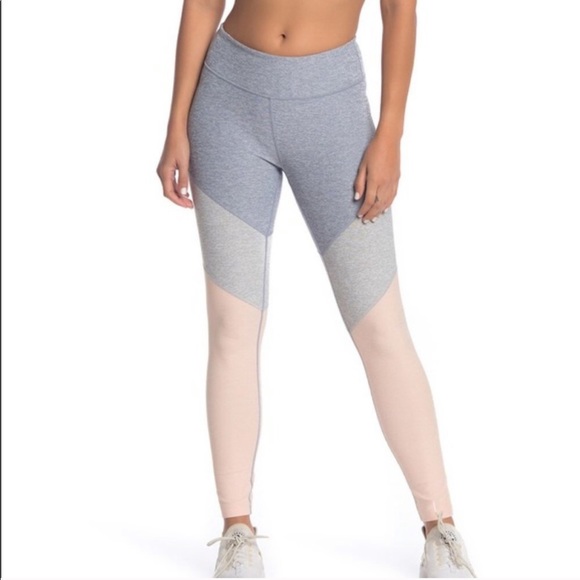 Outdoor Voices Pants - Outdoor Voices 7/8 Spring Leggings Pink Gray